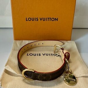 Louis Vuitton Brown Dog Collar with Gold Charm